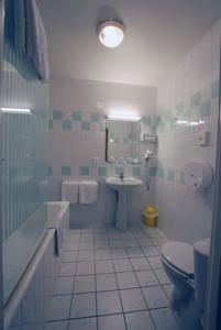 Logis Hotel Du Parc : photos des chambres