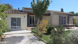 Appartement Studio A Grans : photos des chambres