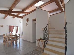 Hebergement Loft Piscine a Deux : Villa 2 Chambres