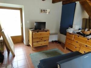 Hebergement House Au refuge du criquet : Maison de Vacances (3 Adultes)