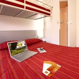Hotel Premiere Classe Montlucon Saint Victor : Chambre Triple (1 Lit Double et 1 Lit Simple)