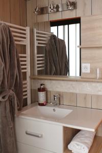 Chambres d'hotes/B&B Une Maison En Ville Chambre d'hotes : photos des chambres