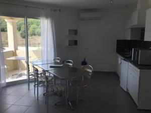 Hebergement Park & Suites Village Gorges de l'Herault-Cevennes : photos des chambres