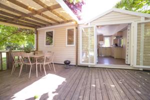 Hebergement RCN Camping Le Moulin de la Pique : photos des chambres