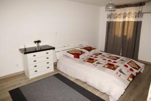 Hebergement Maison Loft Atypique : photos des chambres