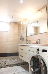 Appartement Charming flat in la Turbie village : photos des chambres