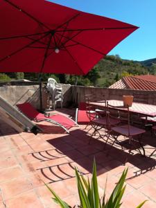 Chambres d'hotes/B&B Accueil au Village : Chambre Double avec Salle de Bains Privative