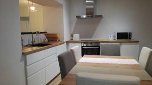 Appartement Le DenysPuech 55m² plein centre! : photos des chambres