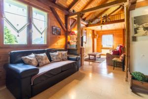 Hebergement Le Chalet d'Eugenie : photos des chambres