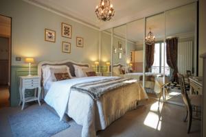 Chambres d'hotes/B&B Chambre d hote : Louvre Elegant Apt Suite : Appartement Supérieur