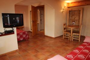 Hotel Restaurant & Spa Les Autanes : photos des chambres