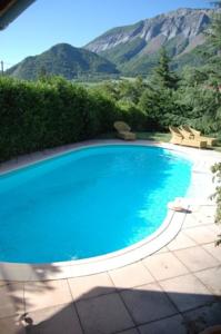 Hebergement Au Paradis des Grillons : photos des chambres