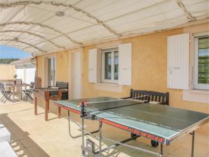 Hebergement Four-Bedroom Holiday Home in Mountboucher sur Jabro : photos des chambres