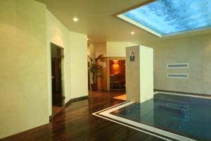 Hotel The Originals Montbeliard Sud Charme Hotel et Spa (ex Inter-Hotel) : Chambre Simple Standard avec Lit Double