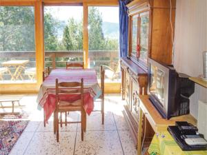 Appartement One-Bedroom Apartment in Font Romeu : photos des chambres