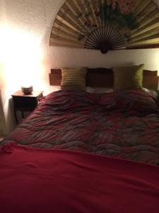 Hebergement La Fontainebleu : Chambre Double ou Lits Jumeaux avec Salle de Bains Commune