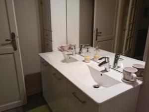Hebergement Lougat : photos des chambres