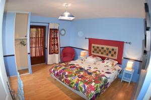 Chambres d'hotes/B&B Les Deux Tours : photos des chambres