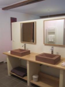 Chambres d'hotes/B&B Sur Le Chemin Des Buvats : photos des chambres