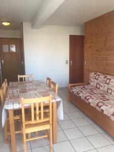 Hebergement Residence Les Ecrins : Appartement avec Balcon