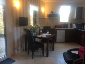 Appartement Cortal : Appartement avec Vue sur la Montagne