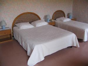 Hotel Le Relais de Ceilhes : Chambre Triple