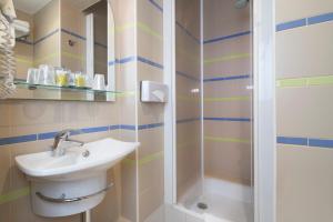 A l'Hotel Des Roys : Chambre Simple