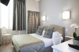 A l'Hotel Des Roys : photos des chambres