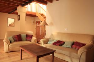 Hebergement Les Cerisiers Gites : Maison 3 Chambres