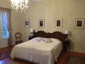 Chambres d'hotes/B&B La Maison Quarante : Grande Chambre Double ou Lits Jumeaux