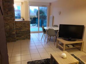 Appartement Les Jardins catalans : Appartement - Rez-de-Chaussée