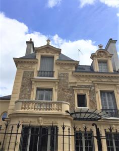 Appartement Les Demoiselles a Versailles - La Maison Particuliere : photos des chambres