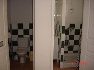 Chambres d'hotes/B&B Chambres d'hotes La Gardie : Chambre Triple avec Douche