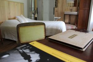 Chambres d'hotes/B&B La Colonie Guest House : Chambre Double 