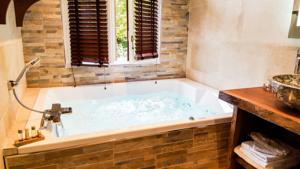Hotel Les Jardins d'Epicure : photos des chambres