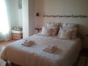 Hebergement Le Petit Fabre : Chambre Double - Vue sur Jardin