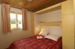 Hebergement Domaine du Roi Kysmar : Chalet (2 Adultes)