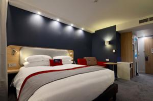 Hotel Holiday Inn Express - Paris - CDG Airport : Chambre Double avec Canapé-Lit - Non-Fumeurs
