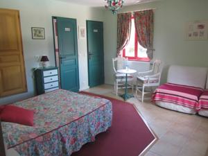 Chambres d'hotes/B&B Aux Gourmandises : Chambre Double 