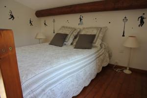 Chambres d'hotes/B&B ENTRE AVIGNON et PONT DU GARD : photos des chambres