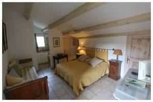 Chambres d'hotes/B&B Le Jas de Peguier : Chambre Double - Vue sur Jardin - Verger