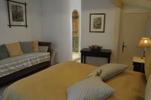 Chambres d'hotes/B&B Le Jas de Peguier : photos des chambres