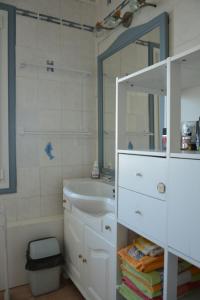 Hebergement Maison Vacances : photos des chambres