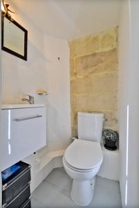 Hebergement Uzes Townhouse with Loggia & Views : photos des chambres