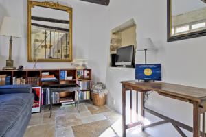 Hebergement Uzes Townhouse with Loggia & Views : photos des chambres
