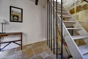 Hebergement Uzes Townhouse with Loggia & Views : photos des chambres