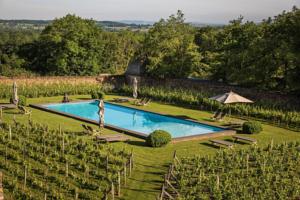 Hotel Chateau de Labro - Les Collectionneurs : Chambre Double - Vue sur Piscine