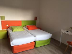 Brit Hotel Salon de Provence : Suite Familiale
