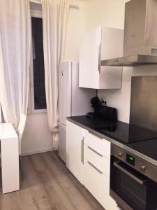 Appartement Le Massaliote : photos des chambres