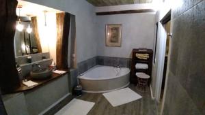 Hebergement Domaine du Lieu des Brocs : photos des chambres